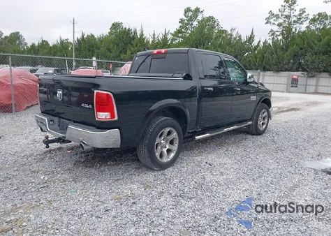 2018 Ram 1500 Laramie 4X4 5'7 Box z USA, uszkodzony, nr VIN 1C6RR7NTXJS213625